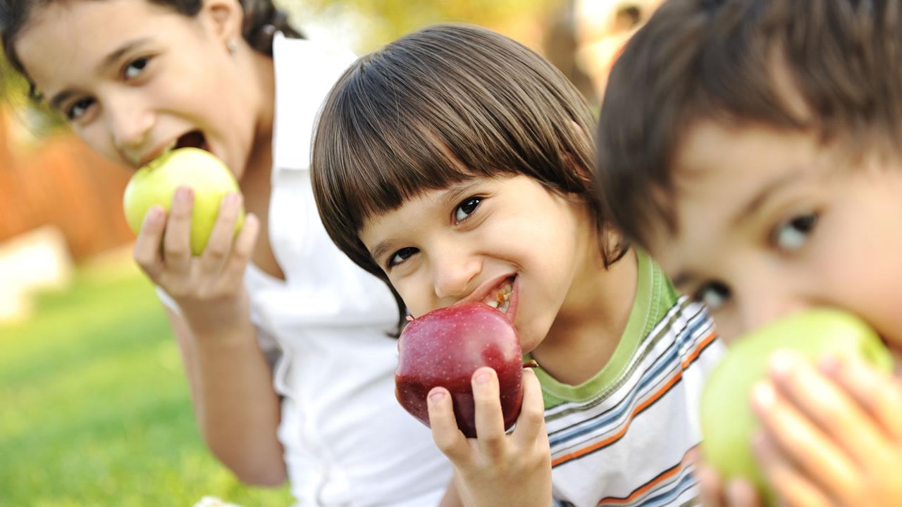 Children Eating